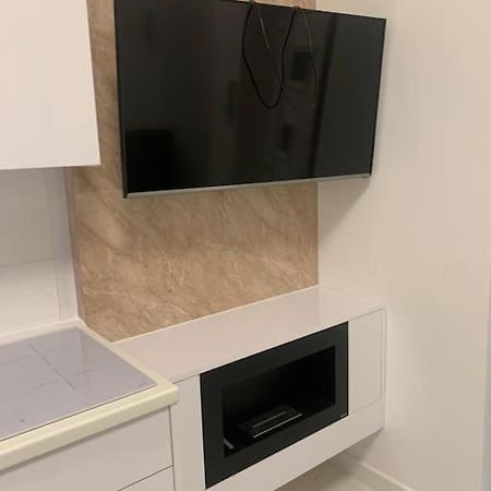 Colton West Deluxe Apartment Βουδαπέστη Εξωτερικό φωτογραφία