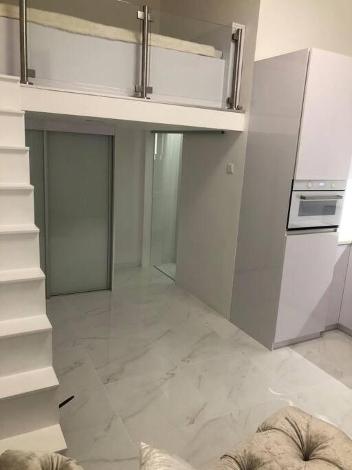 Colton West Deluxe Apartment Βουδαπέστη Εξωτερικό φωτογραφία
